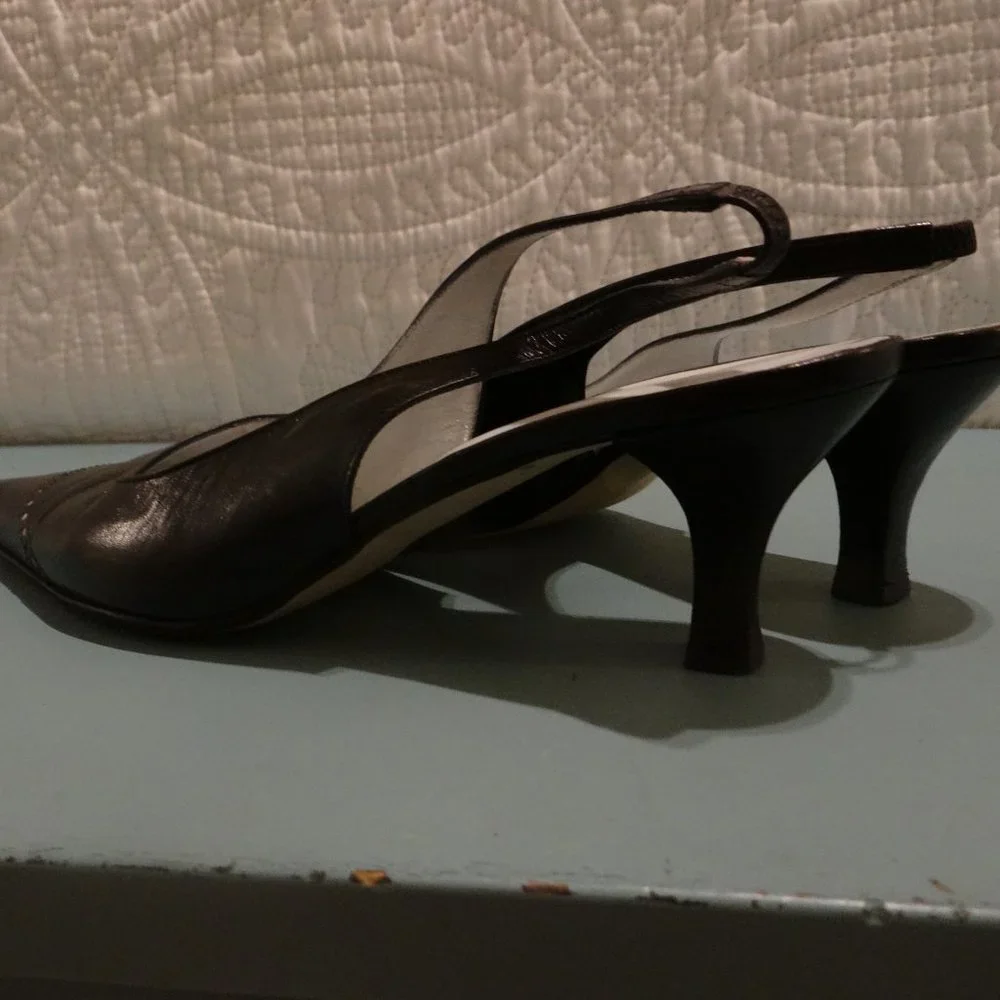 Made in Italy Slingback Pumps - Picture 8 of 8